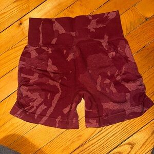 Women’s Maroon Yeoreo Seamless Camouflage Biker/Lifting Shorts